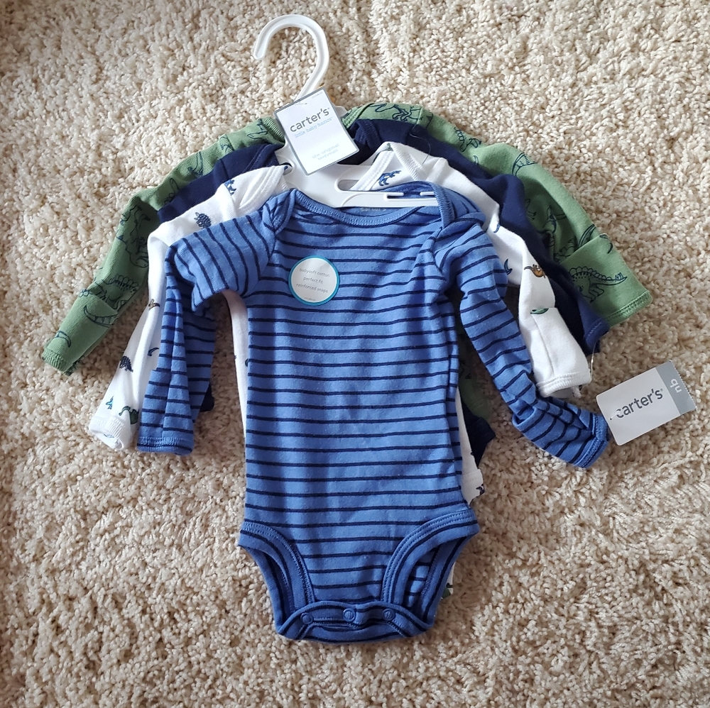 NWT Carter's 4 pack dinosaur longsleeve bodysuit